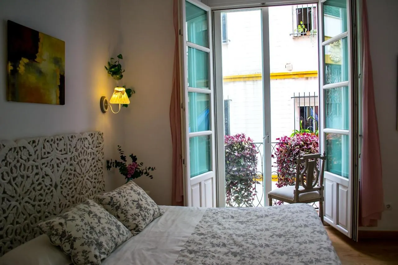 Un Patio Al Sur Hotel Seville 2*,