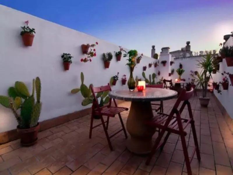 Un Patio Al Sur Hotel Seville